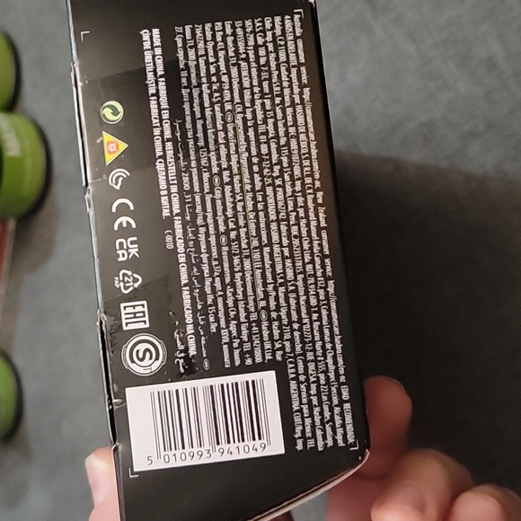 Opened no BUild a figure part x-men sabretooth marvel legends figure - Picture 7 of 7